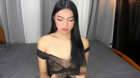 prettyhothugecock online show from July 21, 2026, 2:14 am