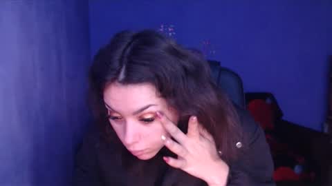 Snapshot of prettyjulliette chatting on January 15, 2025, 10:38 am prettyjulliette online show from January 15, 2025, 10:38 am