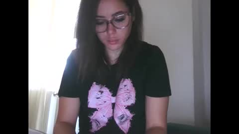 Snapshot of prettyjulliette chatting on October 16, 2025, 11:55 am prettyjulliette online show from October 16, 2025, 11:55 am