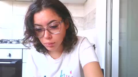 Snapshot of prettyjulliette chatting on October 23, 2025, 10:25 am prettyjulliette online show from October 23, 2025, 10:25 am