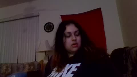 lilly333 online show from January 16, 2025, 1:27 am