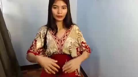 Snapshot of prettylittle_lady chatting on May 4, 2026, 1:40 pm prettylittle_lady online show from May 4, 2026, 1:40 pm