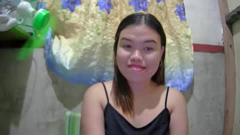 Snapshot of prettymae756493 chatting on June 3, 2026, 12:52 pm prettymae756493 online show from June 3, 2026, 12:52 pm