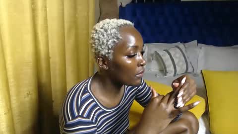Snapshot of prettyquee chatting on April 17, 2026, 10:02 pm sasha online show from April 17, 2026, 10:02 pm