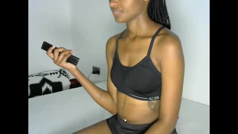 Snapshot of prettyquiny254 chatting on October 17, 2025, 2:30 pm prettyquiny254 online show from October 17, 2025, 2:30 pm