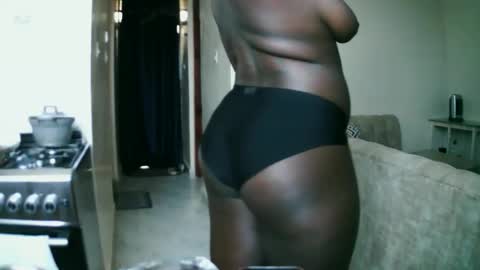 prettyreen online show from April 2, 2026, 11:08 am