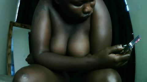 prettyreen online show from April 7, 2026, 5:08 am