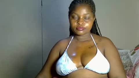 Snapshot of prettyriss chatting on April 27, 2026, 10:41 pm prettyriss online show from April 27, 2026, 10:41 pm