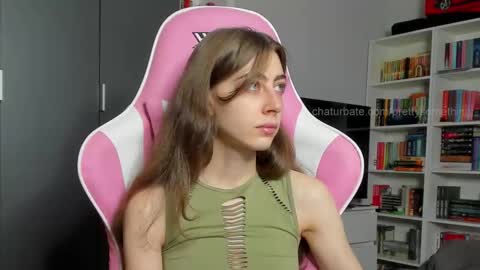 Sophie  next stream will be at Monday  i will wait you guys  online show from November 20, 2025, 7:30 am