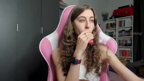 Sophie  next stream will be at Monday  i will wait you guys  online show from March 17, 2026, 5:33 am