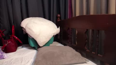 Stilla online show from January 15, 2026, 2:43 pm