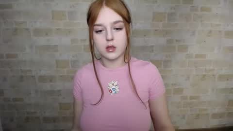 Snapshot of prettyvalerii_ chatting on February 24, 2025, 1:46 am Valeri online show from February 24, 2025, 1:46 am