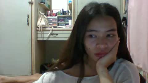 prety784828 online show from April 21, 2026, 12:33 pm