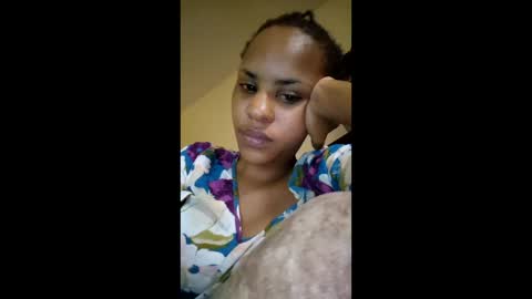priceless_sexy online show from May 6, 2026, 9:58 am