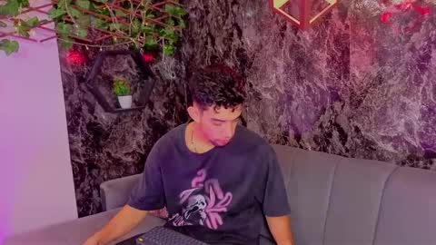 prince_arthur77 online show from February 27, 2026, 2:06 pm