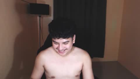 Snapshot of prince_killian chatting on October 21, 2025, 7:25 pm Killian online show from October 21, 2025, 7:25 pm