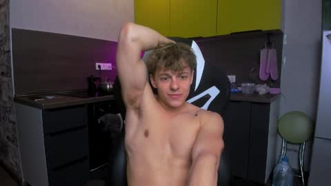 Snapshot of prince_nik chatting on May 31, 2026, 12:01 pm prince online show from May 31, 2026, 12:01 pm
