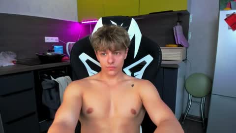 Snapshot of prince_nik chatting on June 25, 2026, 10:20 am prince online show from June 25, 2026, 10:20 am