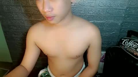 prince_valx online show from March 9, 2025, 3:49 pm