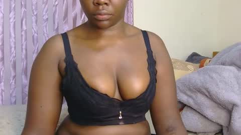 Queen of nyash online show from March 25, 2026, 10:43 am