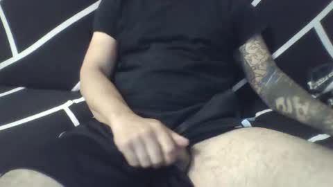 Snapshot of princesofbarione chatting on April 5, 2026, 9:06 am princesofbarione online show from April 5, 2026, 9:06 am