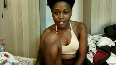 Snapshot of princess_aishy chatting on April 29, 2026, 5:30 pm Daddys toy online show from April 29, 2026, 5:30 pm