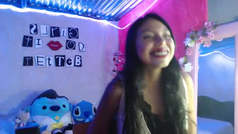 Snapshot of princess_elia chatting on November 10, 2025, 9:14 pm Elia online show from November 10, 2025, 9:14 pm