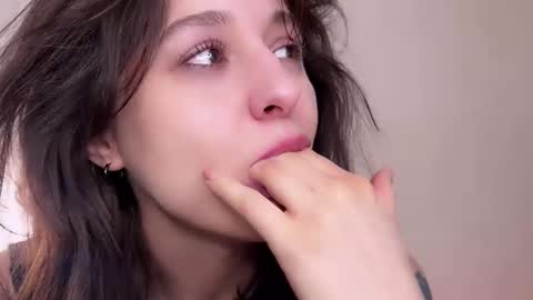 Kristina online show from December 12, 2024, 2:33 pm