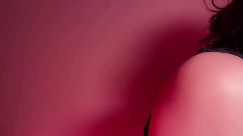 Kristina online show from December 17, 2024, 2:33 pm