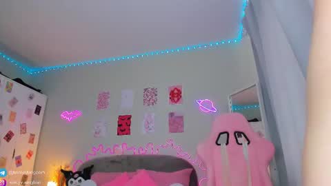 Kristy online show from July 28, 2026, 11:17 am