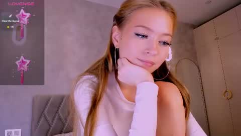 Snapshot of princess_nier chatting on July 21, 2026, 8:00 pm Princess Diana online show from July 21, 2026, 8:00 pm