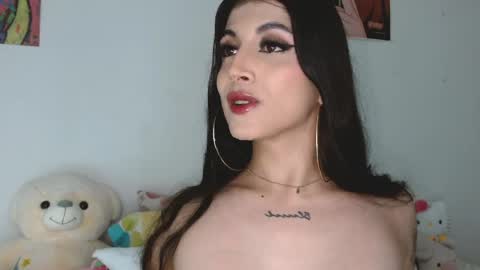 Snapshot of princess_ofyourdreams chatting on April 18, 2026, 10:54 pm Sophie online show from April 18, 2026, 10:54 pm