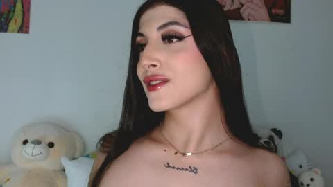 Snapshot of princess_ofyourdreams chatting on April 23, 2026, 8:44 pm Sophie online show from April 23, 2026, 8:44 pm