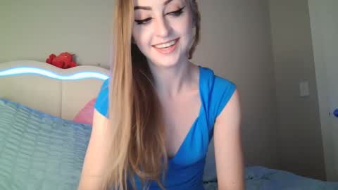 Snapshot of princess_peach_x chatting on November 3, 2025, 7:04 pm Tiffany online show from November 3, 2025, 7:04 pm