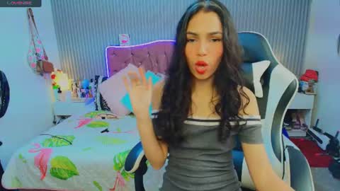 princess_skinny18 online show from July 1, 2026, 10:20 pm