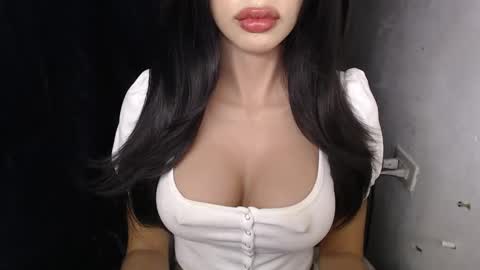 Snapshot of princess_titty18 chatting on April 5, 2026, 7:16 am Jen online show from April 5, 2026, 7:16 am