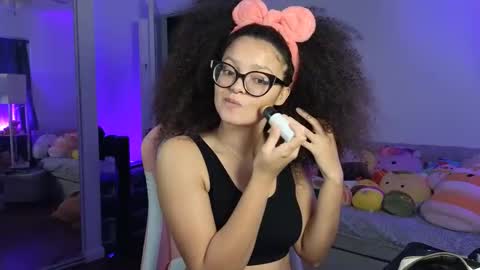 Snapshot of princessamberrrxo chatting on November 30, 2025, 3:32 am Amber online show from November 30, 2025, 3:32 am