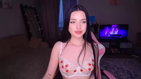 princessamira1 online show from April 25, 2026, 1:41 pm