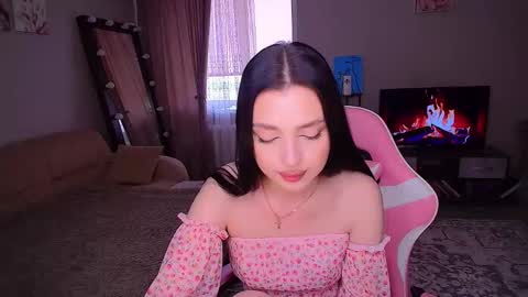 princessamira1 online show from June 5, 2026, 8:42 am