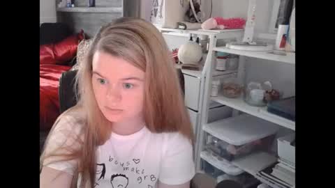 princessbunny420 online show from June 17, 2026, 6:09 pm