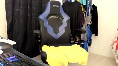 miss me check out my YT   online show from February 17, 2025, 12:48 pm