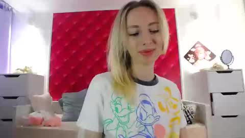 GoddessKassia online show from December 22, 2024, 1:11 pm