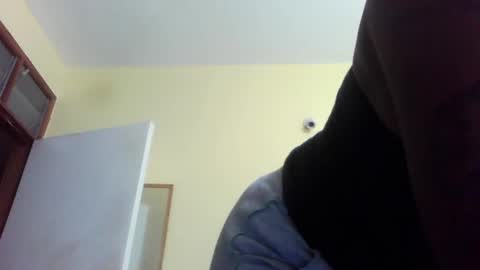 Snapshot of princessmiles2 chatting on March 6, 2025, 10:04 pm phelly online show from March 6, 2025, 10:04 pm