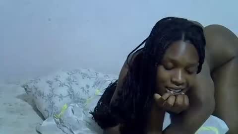 Nadia online show from May 22, 2026, 10:48 pm