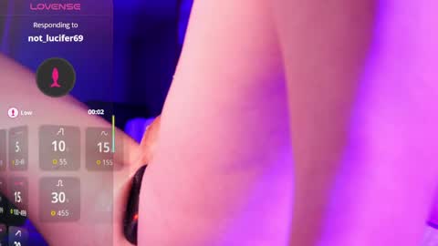 Snapshot of princessofyourdreams chatting on May 30, 2026, 5:37 am Gwyndoline Moon online show from May 30, 2026, 5:37 am