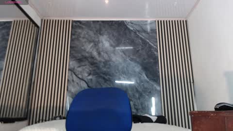 priscilarainbow online show from January 2, 2025, 11:38 pm