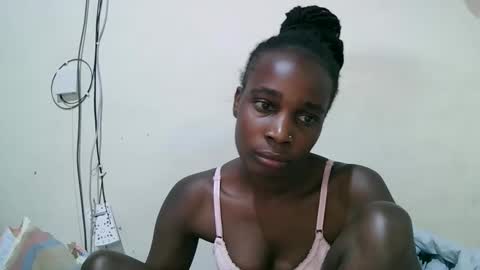 Snapshot of pritty_amber chatting on March 19, 2026, 9:02 am pritty_amber online show from March 19, 2026, 9:02 am