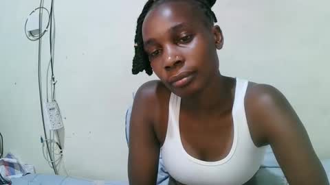 Snapshot of pritty_amber chatting on April 6, 2026, 7:59 pm pritty_amber online show from April 6, 2026, 7:59 pm