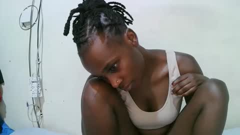 Snapshot of pritty_amber chatting on April 10, 2026, 8:08 am pritty_amber online show from April 10, 2026, 8:08 am