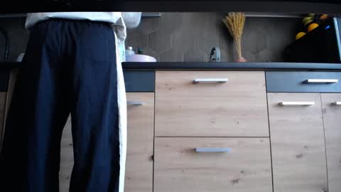 Space online show from April 15, 2026, 7:04 am